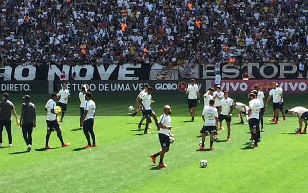 Carille não faz treino tático na Arena Corinthians, mas define seu time titular