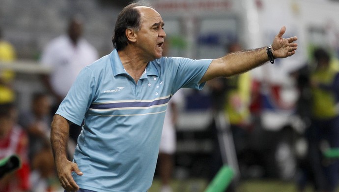 Marcelo critica atuação, vê Alisson sobrecarregado e pede reação rápida