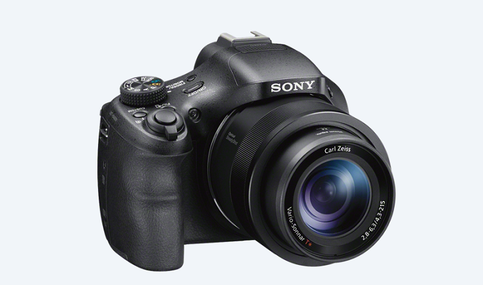 Noca câmera da Sony é voltada para profissionais da fotografia digital (Foto: Divulgação/Sony) 