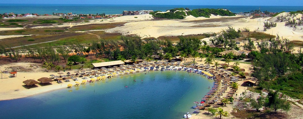 Lagoa de Pitangui, em Extremoz, é um dos principais pontos turísticos no litoral Norte potiguar (Foto: Bar da Lagoa/Reprodução)