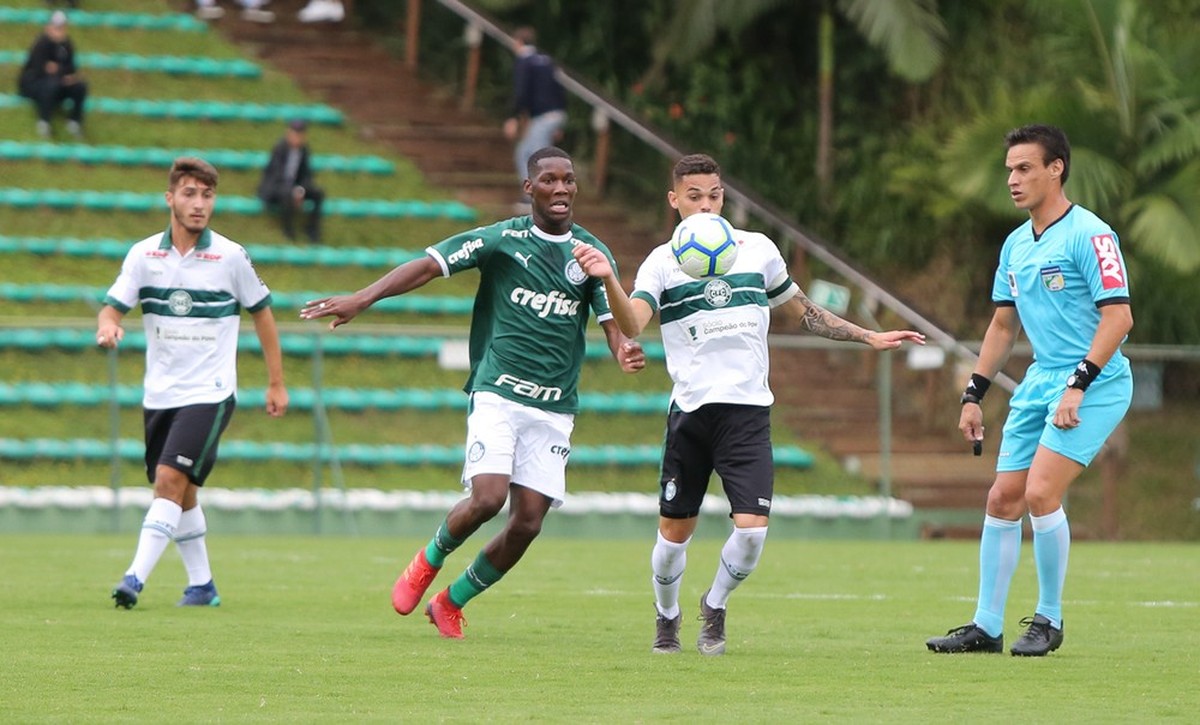 Palmeiras vence o Coritiba e avança às quartas de final da Copa do ...