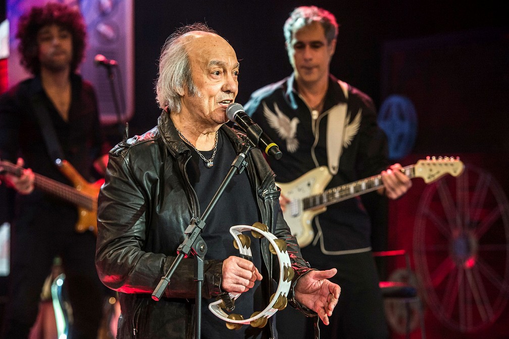 Erasmo Carlos foi pioneiro do rock nos anos 60 e fez história com a Jovem Guarda