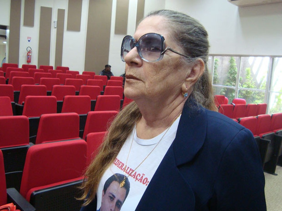 Nair Ávila, mãe do advogado Manoel Mattos  — Foto: Jhonathan Oliveira/G1