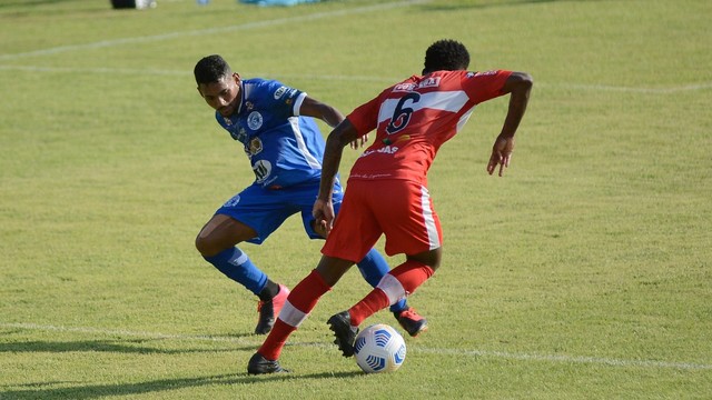 Goianésia x CRB