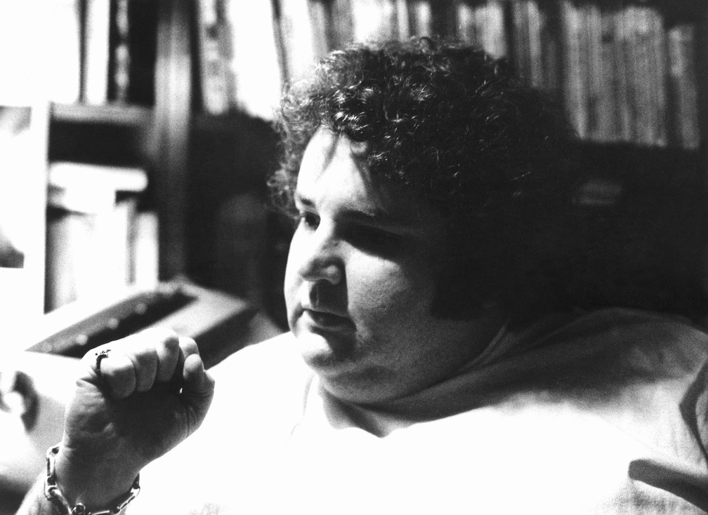 O humorista Jô Soares é visto em foto de setembro de 1981 — Foto: Lucrécio Jr/Estadão Conteúdo
