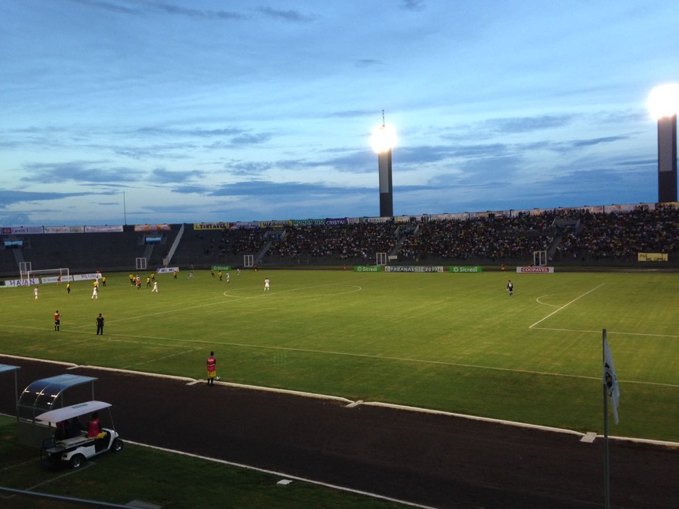 Est&aacute;dio Ol&iacute;mpico em Cascavel vai receber o jogo entre Paran&aacute; x Flamengo, pelo Brasileir&atilde;o &mdash; Foto: C&iacute;cero Bittencourt/RPC