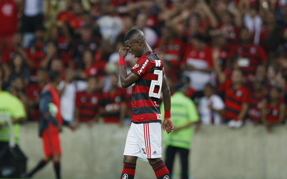 Vinicius Junior Flamengo x ParanÃ¡ MaracanÃ£ (Foto: MARCELO DE JESUS/FRAMEPHOTO/ESTADÃƒO CONTEÃšDO)
