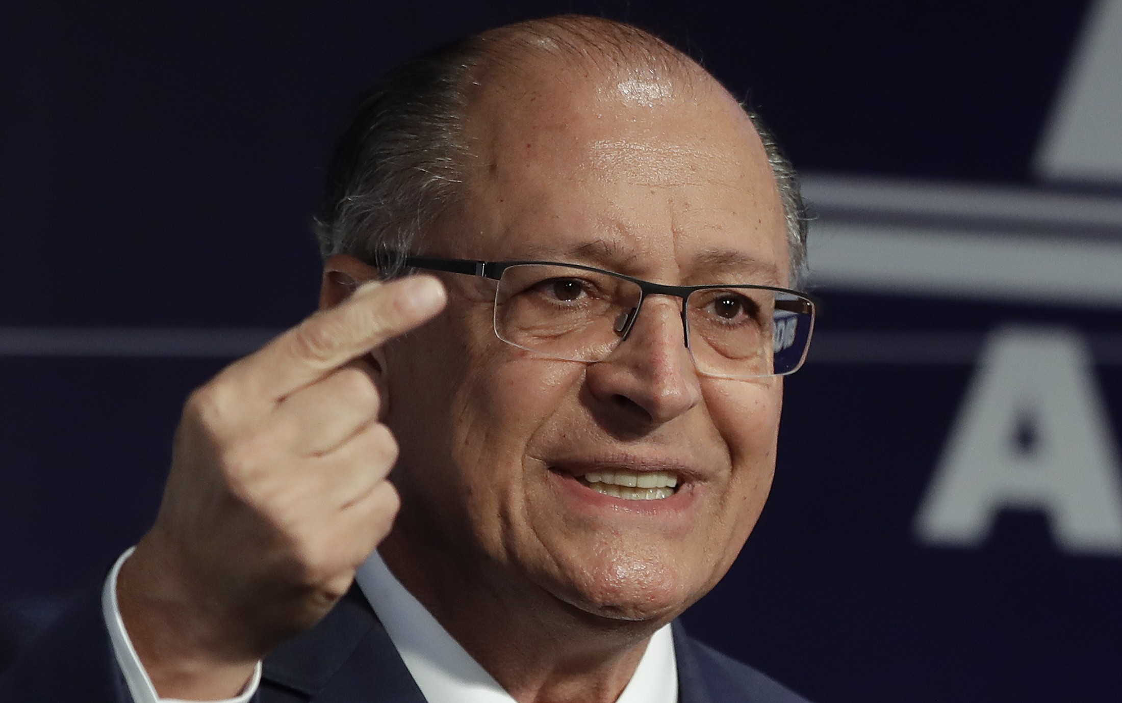 Alckmin fez giro na esquerda para diminuir resistência e ser vice de Lula