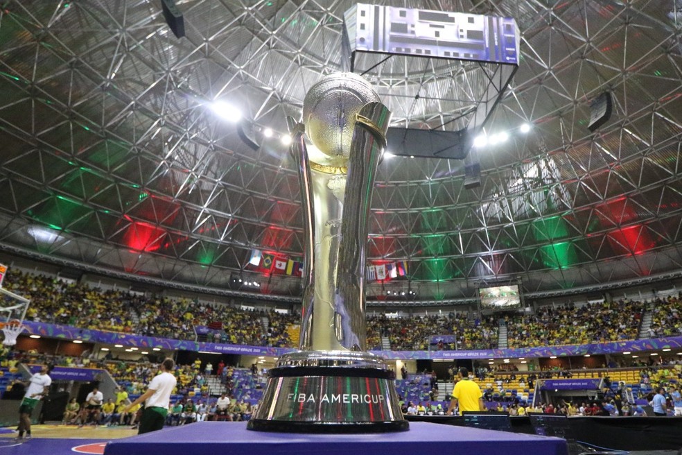 Taça da Copa América de Basquete, no ginásio Geraldão, antes de Brasil x Argentina — Foto: Marlon Costa/Pernambuco Press
