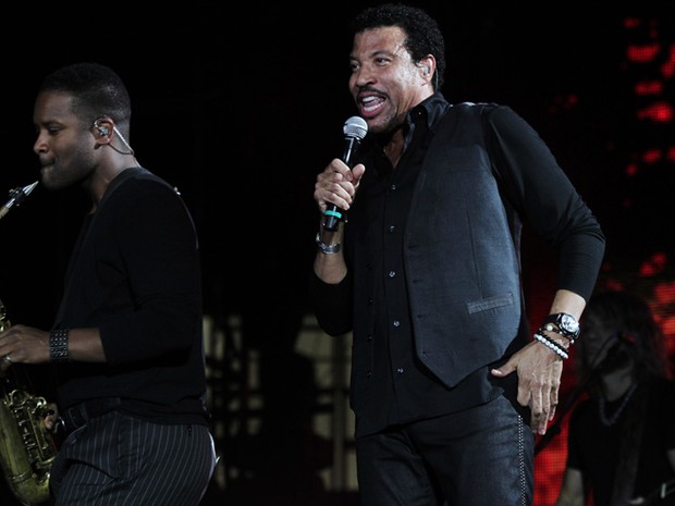 Lionel Richie, durante show em São Paulod (Foto: Daigo Oliva/G1)