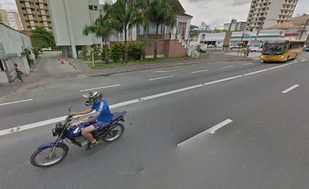 Google Maps Flagra Queda De Motociclista Em Santa Catarina