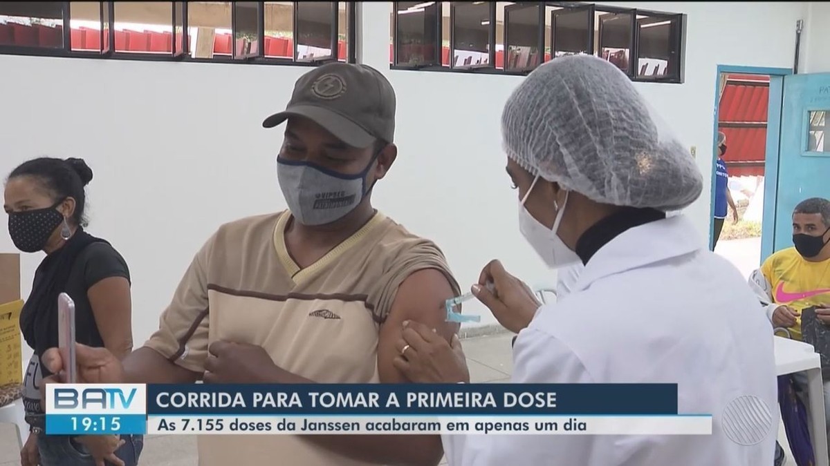 Aplicação da 1ª dose da vacina contra Covid-19 é suspensa em Feira de Santana por falta imunizantes - Vimarsana News
