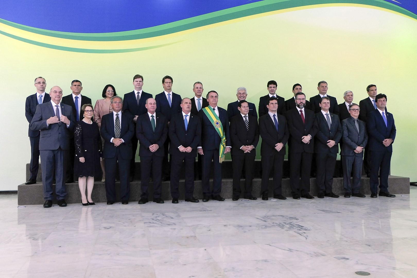 Governo Bolsonaro foi o que mais escolheu ministros empresários e militares, e o que menos selecionou ministros com doutorado e oriundos de São Paulo (Foto: Wikimedia Commons)