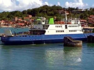 Movimento no ferry boat em Salvador (Foto: Reprodução/TV Bahia)