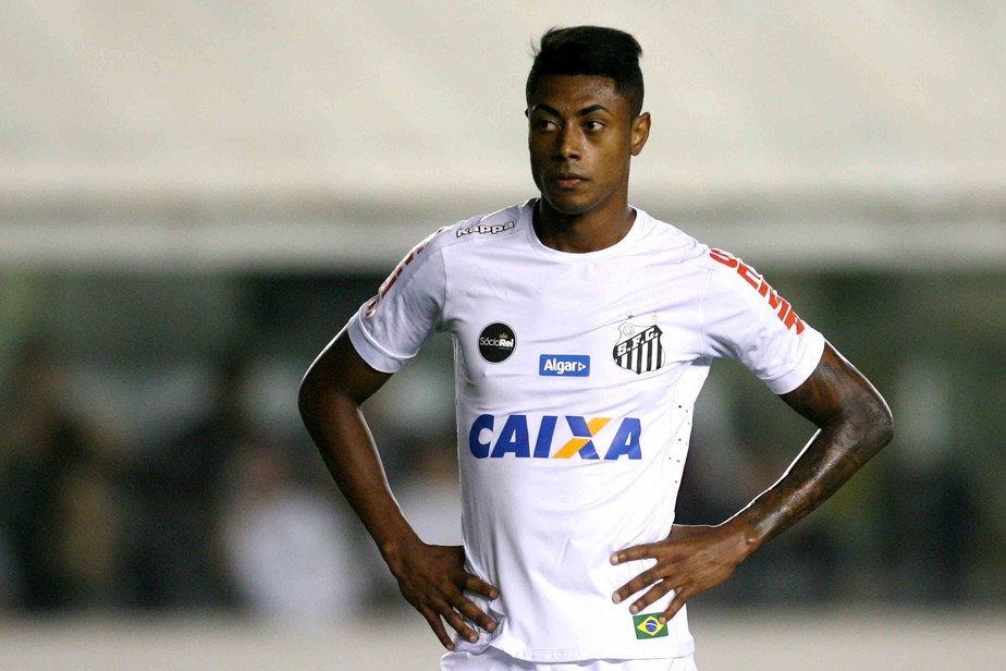 Bruno Henrique, do Santos, é suspenso de cinco jogos da Libertadores