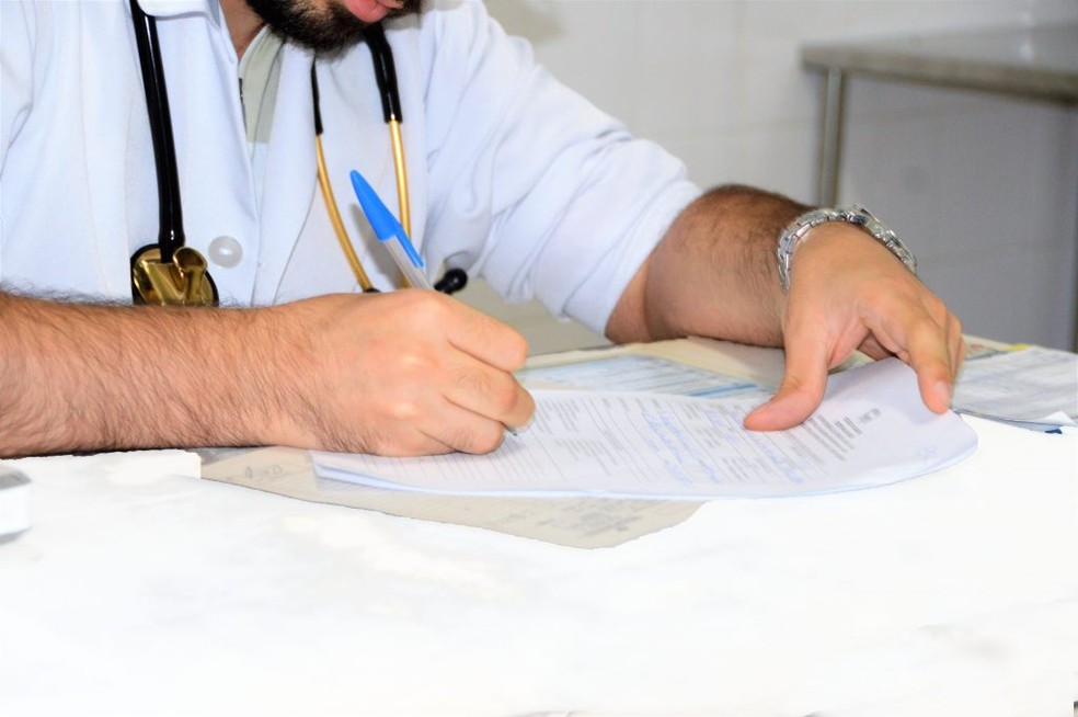 Saúde entrou com medidas para conter o avanço do novo coronavírus.  — Foto: Carla Cleto/Sesau