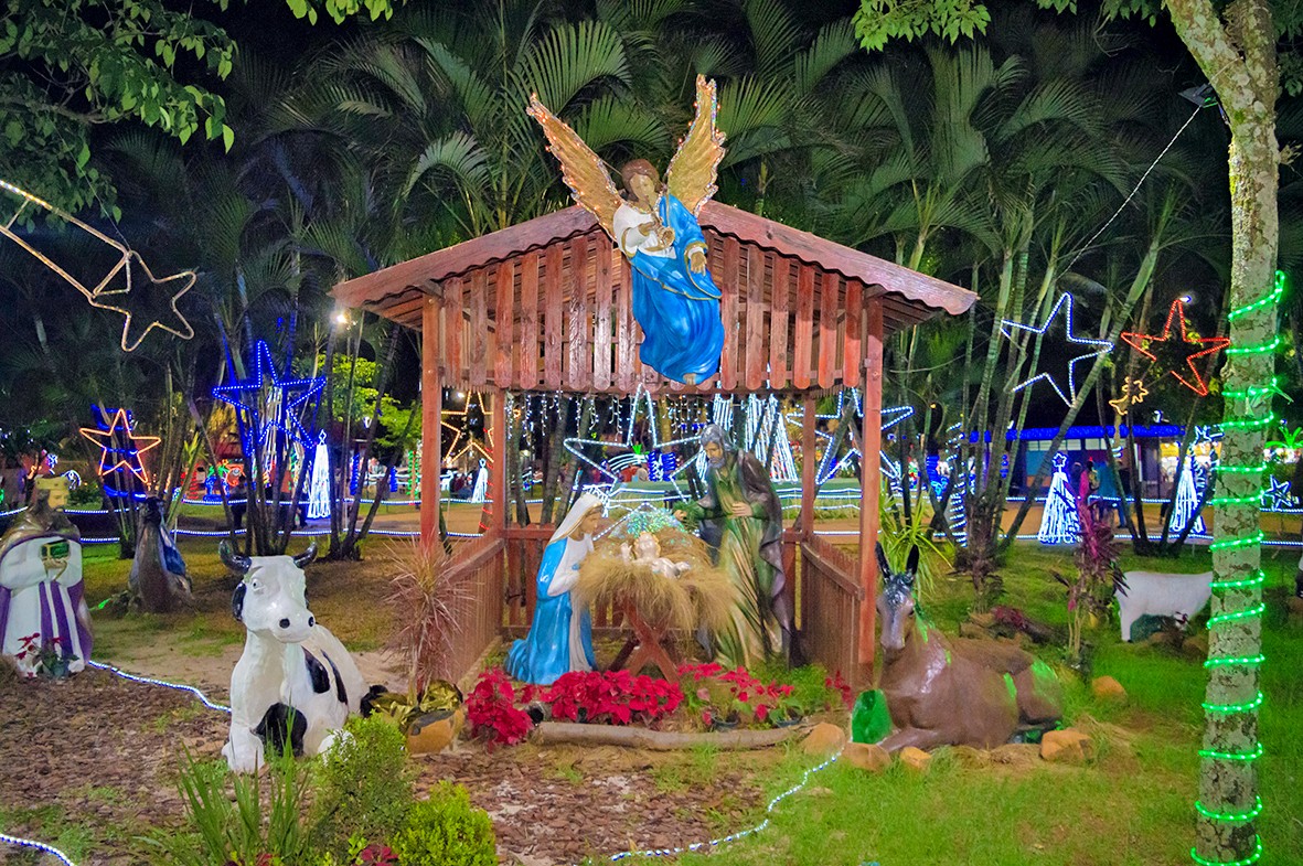 Natal de Ibaté tem decoração, shows e presépios; veja programação