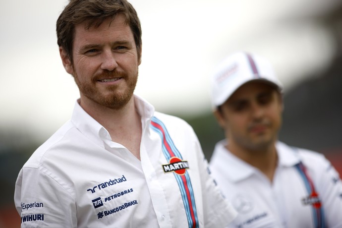 O engenheiro-chefe Rob Smedley diz que Massa e Bottas trabalham em conjunto pela equipe (Foto: Getty Images)