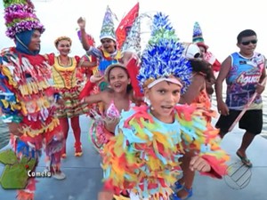Em Cametá, nordeste do Pará, carnaval das água anima foliões. (Foto: Reprodução/TV Liberal)