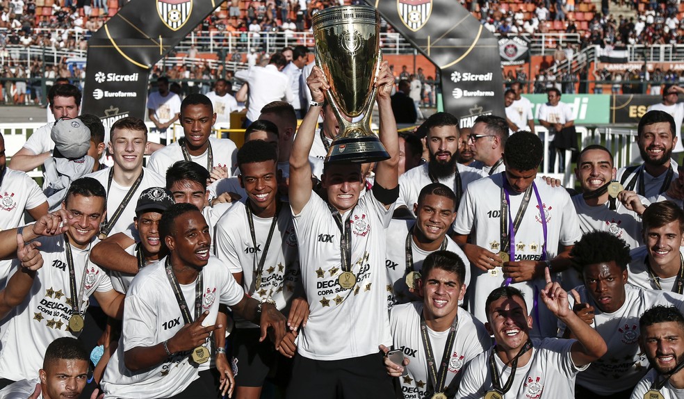 Corinthians é o atual campeão da Copinha (Foto: Agência Estado)