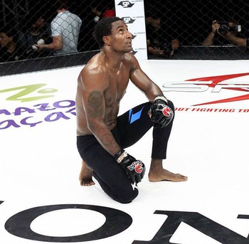 MMA Flavio Alvaro (Foto: Reprodução / Facebook) MMA Flavio Alvaro (Foto: Reprodução / Facebook)