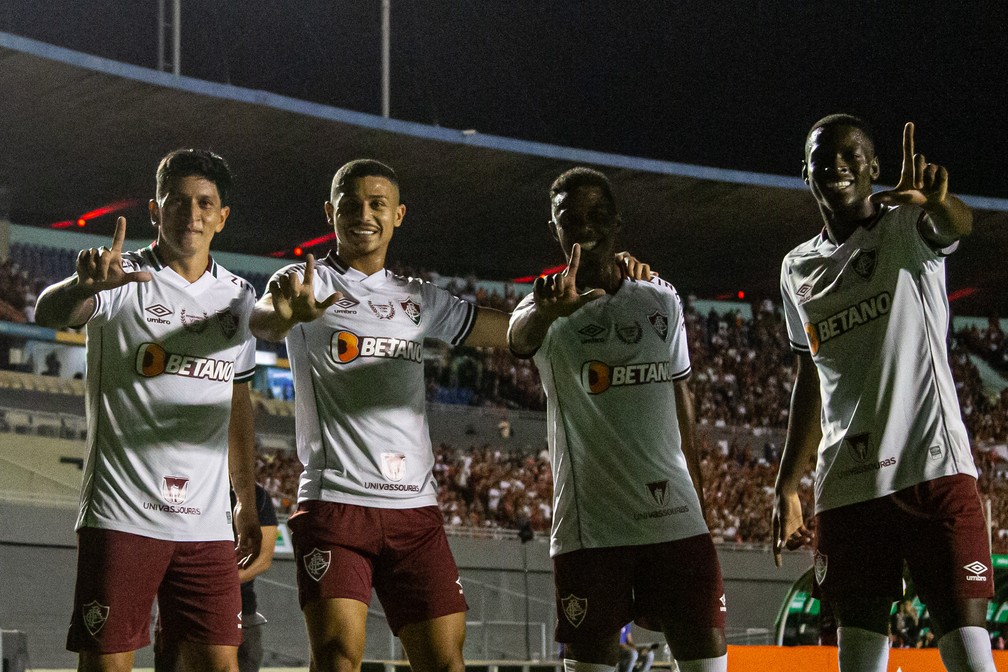 Jogadores do Fluminense comemora gol contra Vila Nova — Foto: Marcelo Gonçalves/Fluminense FC