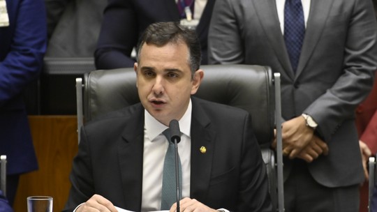 Pacheco recebe apoio do MDB em meio a dissidência de senadores do PSD