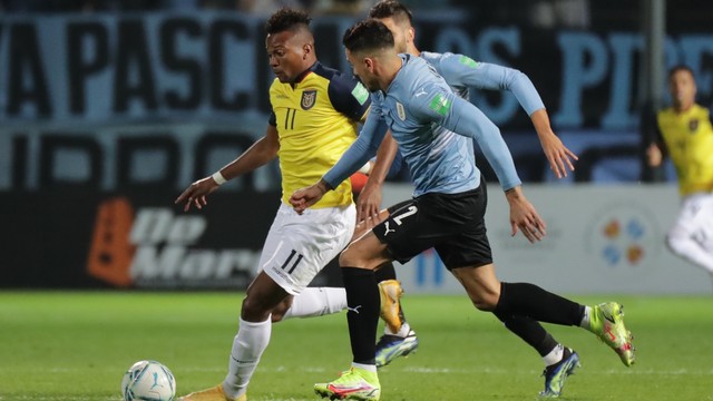 Uruguai x Equador; Eliminatórias