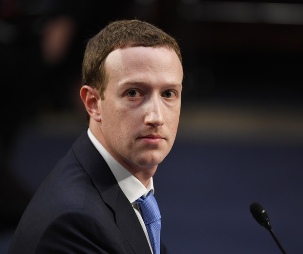 WASHINGTON, DC - APRIL 10: Facebook CEO, Mark Zuckerberg appears for a hearing at the Hart Senate Office Building on Tuesday April 10, 2018 in Washington, DC. Zuckerberg, who is the CEO of Facebook is appearing on Capitol Hill Tuesday. (Photo by Matt McCl (Foto: The Washington Post via Getty Im)