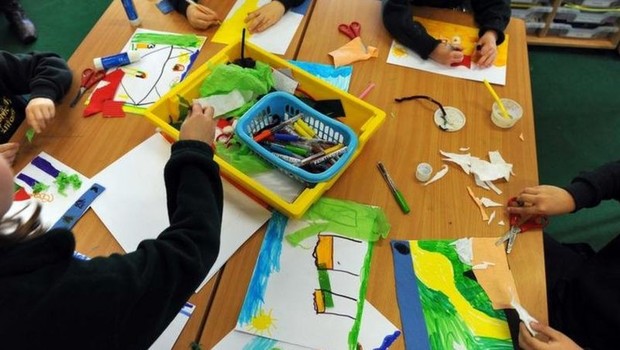 Aulas de arte e esportes, que muitas vezes perdem espaço no currículo escolar de adolescentes, foram apontadas como um importante incentivo às habilidades socioemocionais (Foto: REUTERS via BBC NEWS)