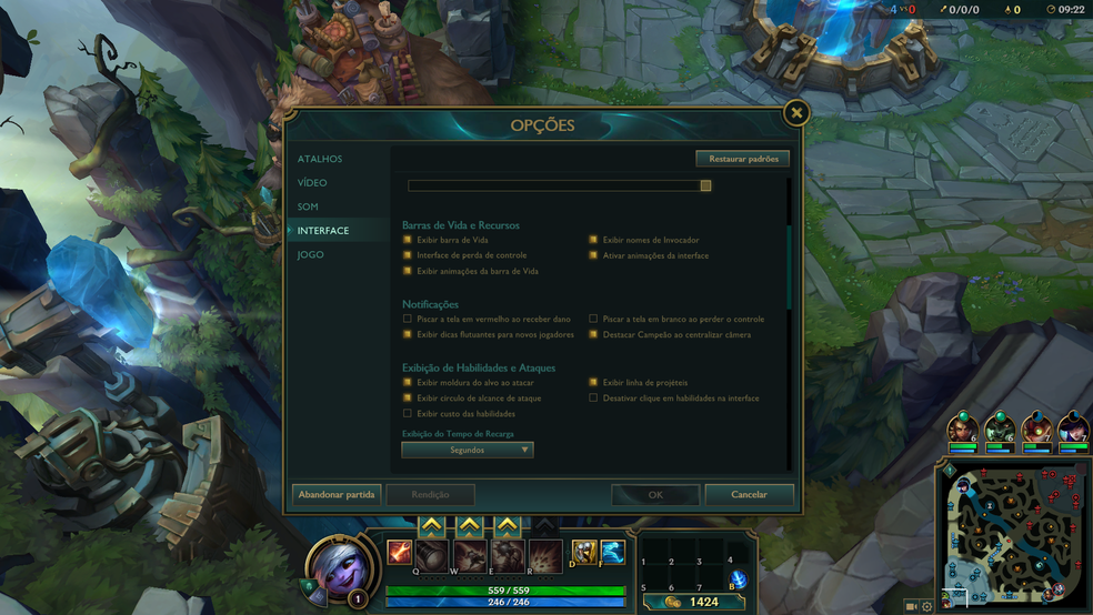 Configure e remova elementos da sua interface do League of Legends (Foto: Reprodução/Murilo Molina)