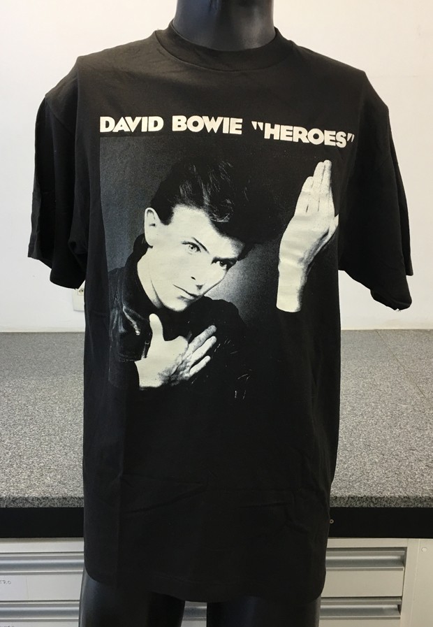 Camiseta mostra admiração de Renato Russo por David Bowie (Foto: Divulgação)