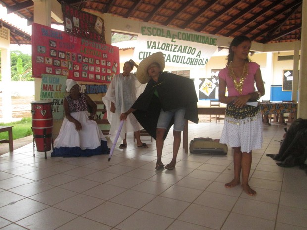 Atividade realizada na comunidade Murumurutuba (Foto: Divulgação/Projeto Laroyê)