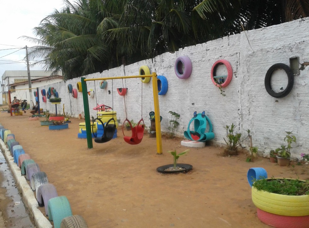 Espaço de lazer construído por moradores na Zona Norte de Natal (Foto: Lucas Cortez/G1 RN )
