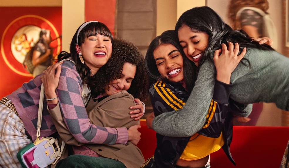 Eleanor, Fabiola, Aneesa e Devi em cena de I Never Have Ever — Foto: Reprodução/Netflix