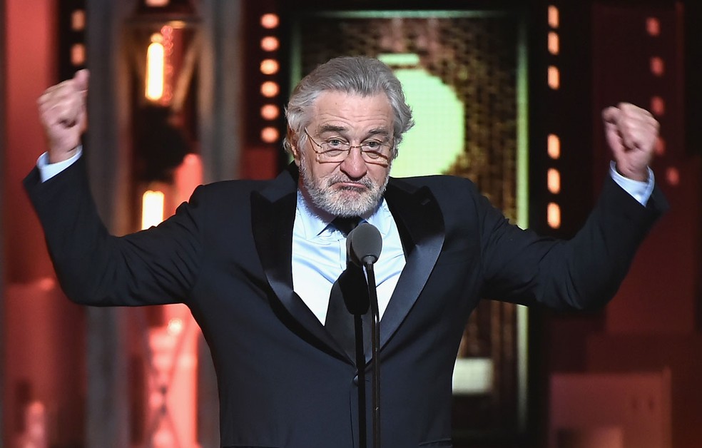 Robert De Niro pouco ap&oacute;s dizer 'F***-se Trump' no palco do Tony Awards 2018 &mdash; Foto: Theo Wargo/Getty Images North America/AFP