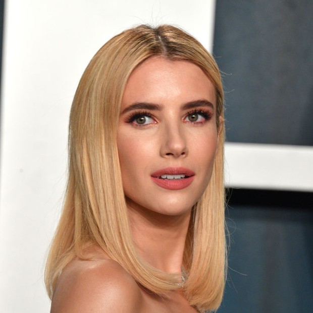 BEVERLY HILLS, CALIFORNIA - FEBRUARY 09: Emma Roberts attends the 2020 Vanity Fair Oscar party hosted by Radhika Jones at Wallis Annenberg Center for the Performing Arts on February 09, 2020 in Beverly Hills, California. (Photo by George Pimentel/Getty Im (Foto: Getty Images)