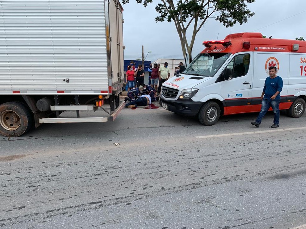 Acidente Na Avenida 23 De Maio Pedestre Morre Apos Ser Atropelado Por Carro Ao Atravessar Avenida