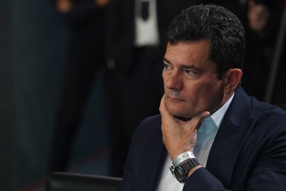 O ex-ministro e ex-juiz Sergio Moro acompanha o debate nos Estúdios Globo como convidado do presidente Jair Bolsonaro — Foto: Stephanie Rodrigues/g1