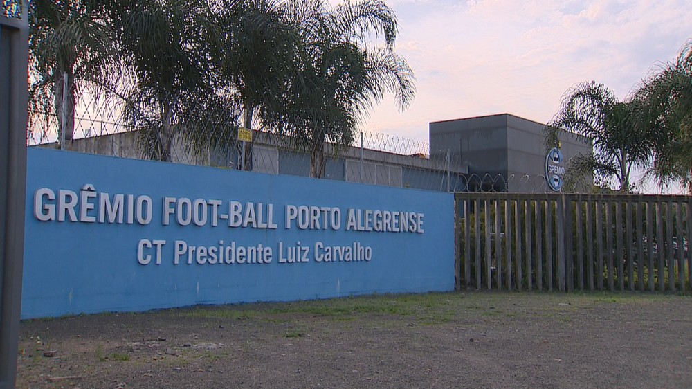 Grêmio se reapresenta com treino fechado e inicia concentração para pegar o Palmeiras