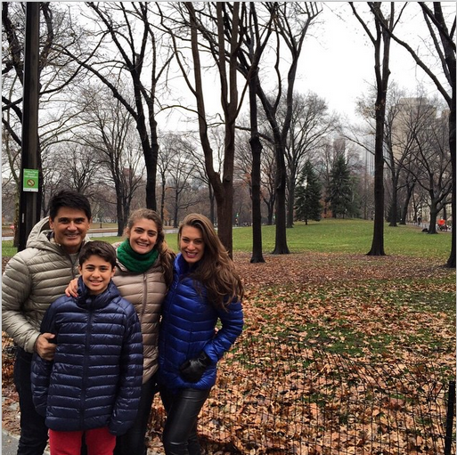 Família unida curtindo Nova York (Foto: Reprodução - Instagram)