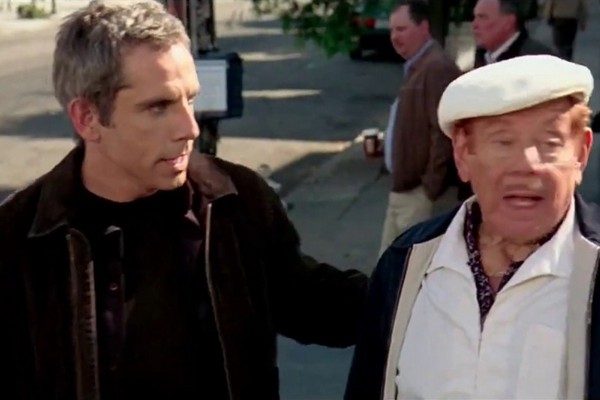 Jerry Stiller e Ben Stiller em cena de Ante Só do que Mal Casado (2007) (Foto: Reprodução)