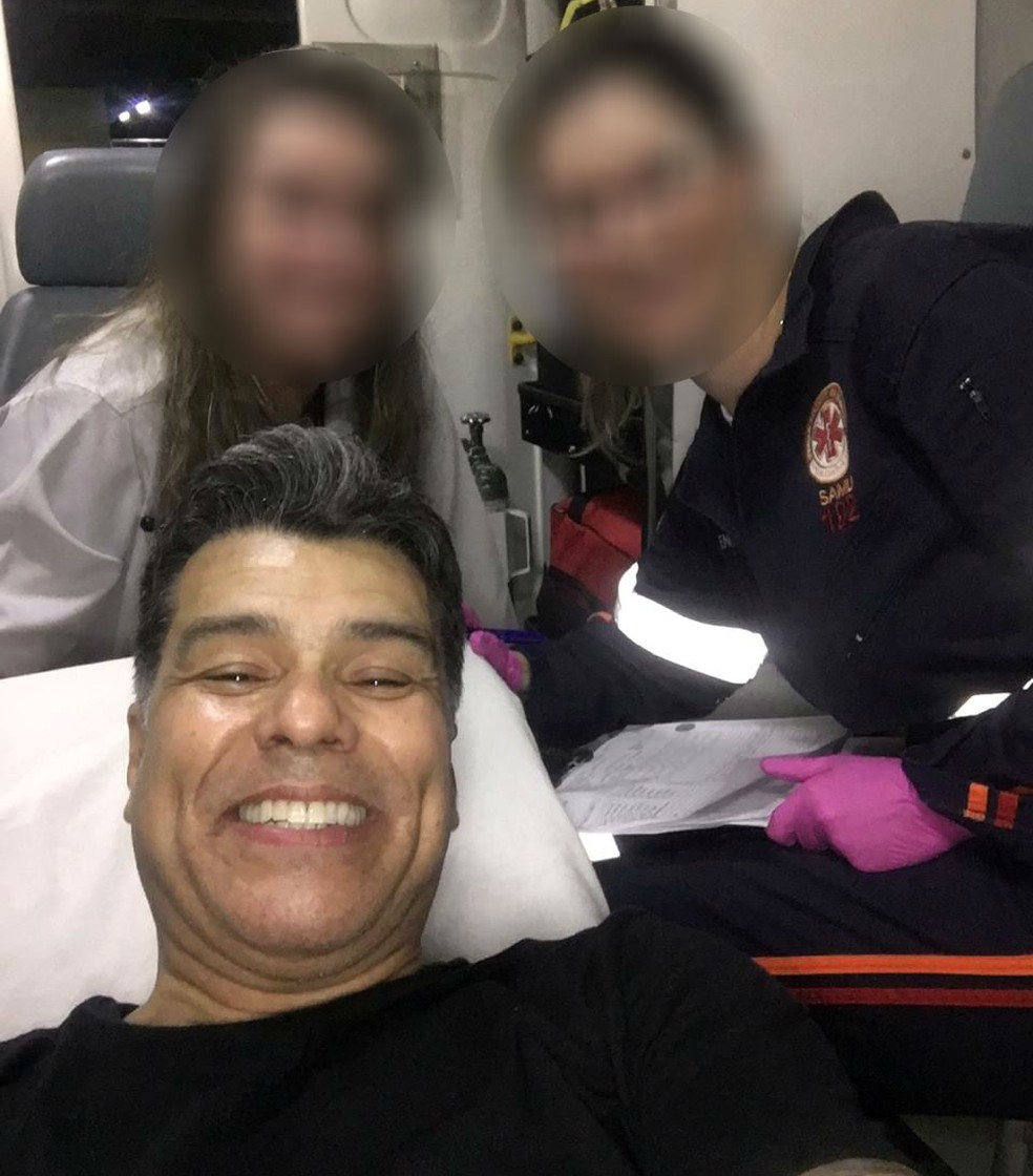 Ator Mauricío Mattar tirou selfie com funcionárias do Samu em Bauru; ele sofreu um infarto na cidade — Foto: Arquivo Pessoal