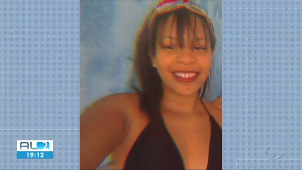 Janice Santos de Vasconcelos morreu eletrocutada na praia da Sereia, Maceió, em agosto de 2021 — Foto: Reprodução/TV Gazeta