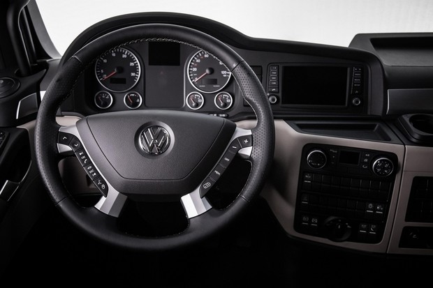 Volkswagen Meteor Interior Cabine (Foto: Divulgação)