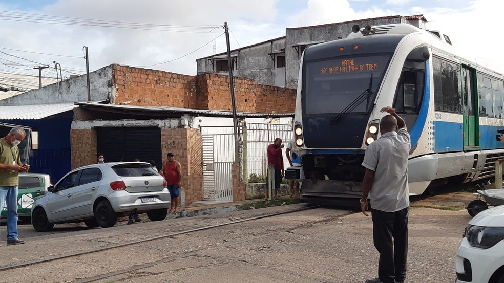 Acidente aconteceu nesta tarde em Natal — Foto: Sérgio Henrique Santos/Inter TV Cabugi