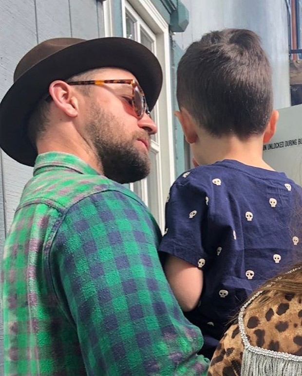 Justin Timberlake posta fotos com o filho, Silas (Foto: Reprodução / Instagram)