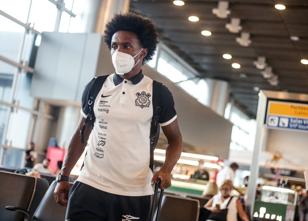 Após mais de 100 jogos em competições europeias, Willian estreia na Libertadores pelo Corinthians 