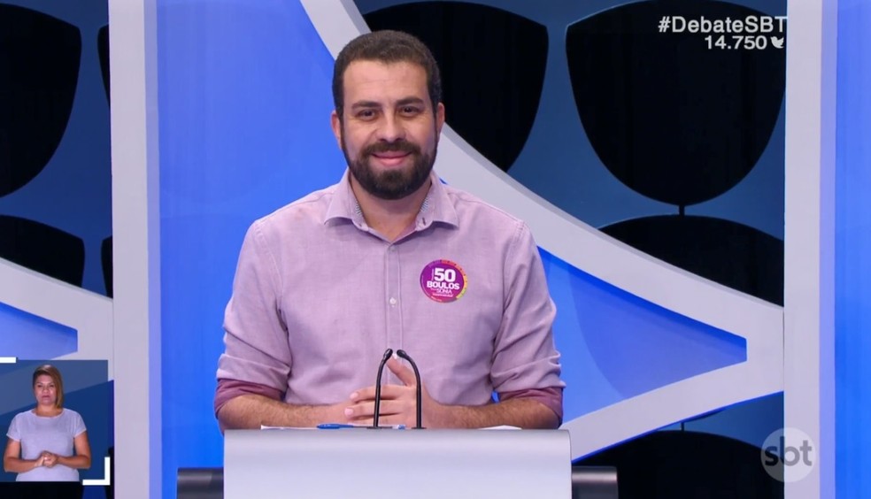O candidato do PSOL à Presidência, Guilherme Boulos, no debate do SBT — Foto: Reprodução