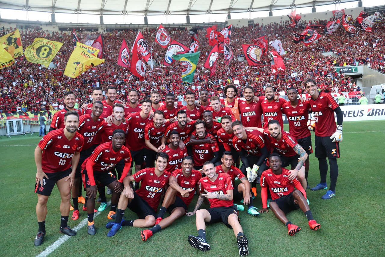 Para seguir na ponta, Flamengo recebe o Santa Fé (COL) em Maracanã “energizado”